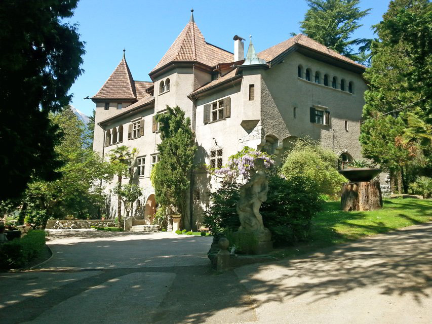 Hotel Castello Stifterhof Foto die BAZ